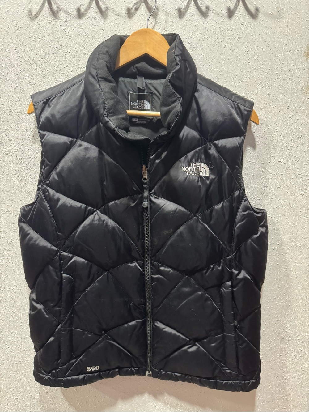 The North Face Black Quilted Insulated Women's Vest 550